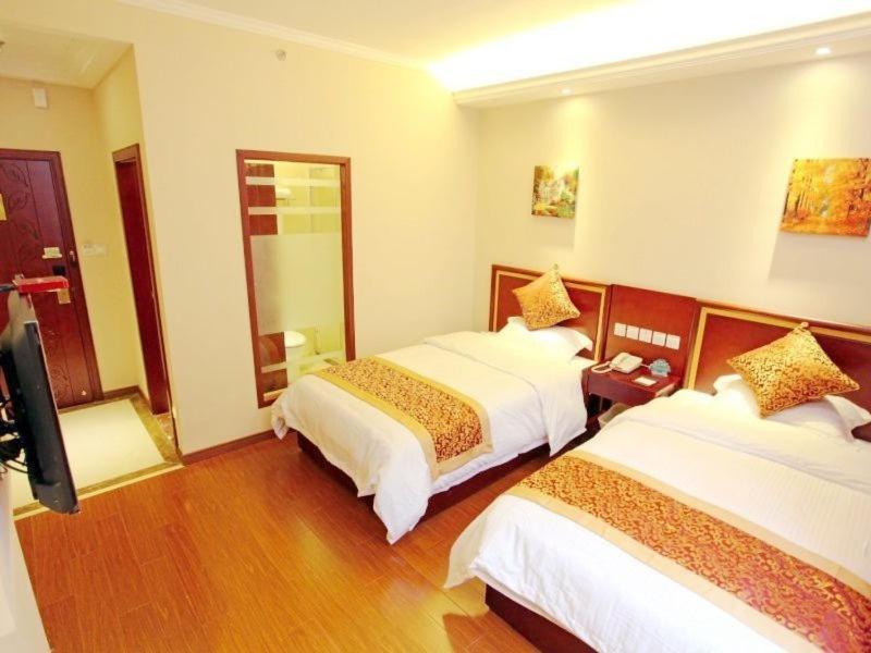 Greentree Inn Shanghai Hongqiao Metro Station Express Hotel Exterior photo