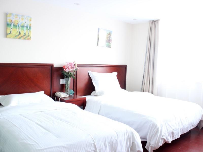 Greentree Inn Shanghai Hongqiao Metro Station Express Hotel Exterior photo